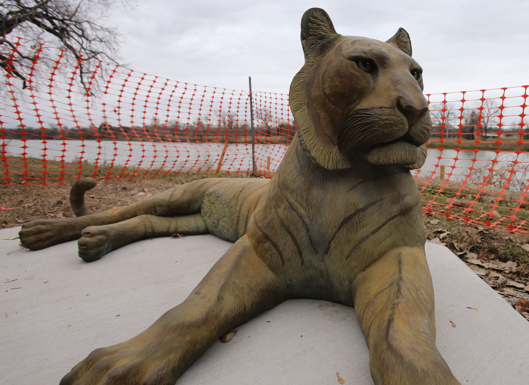 20191222_loc_zoo_sculptures_jl7